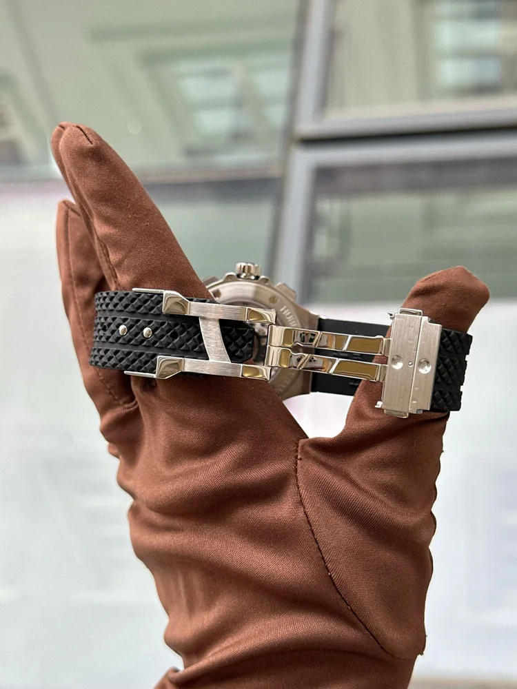 Hublot Big Bang 41 mm Steel Ceramic Chronograph Box & Papers 2007